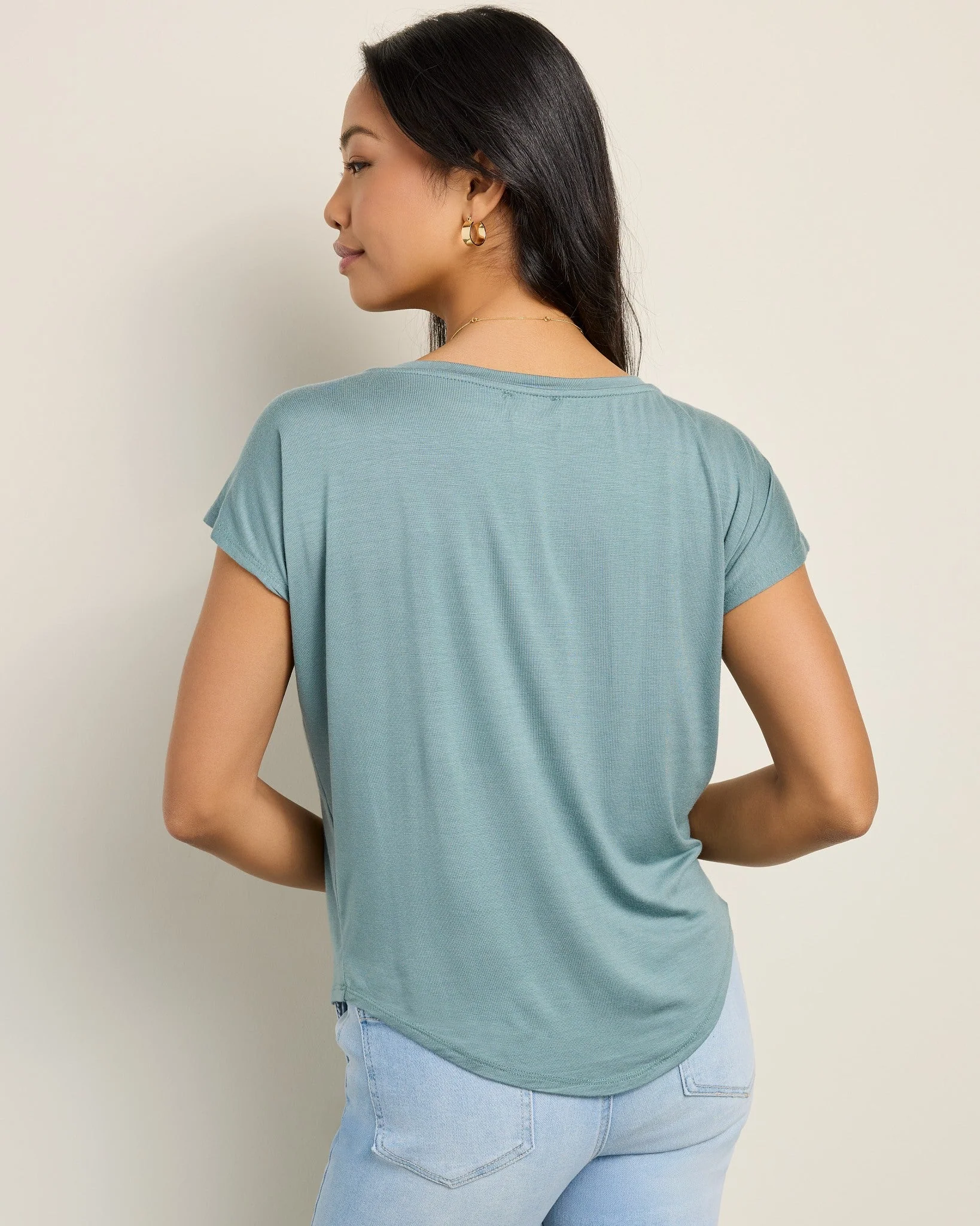 Edgewater Tee - Image 11