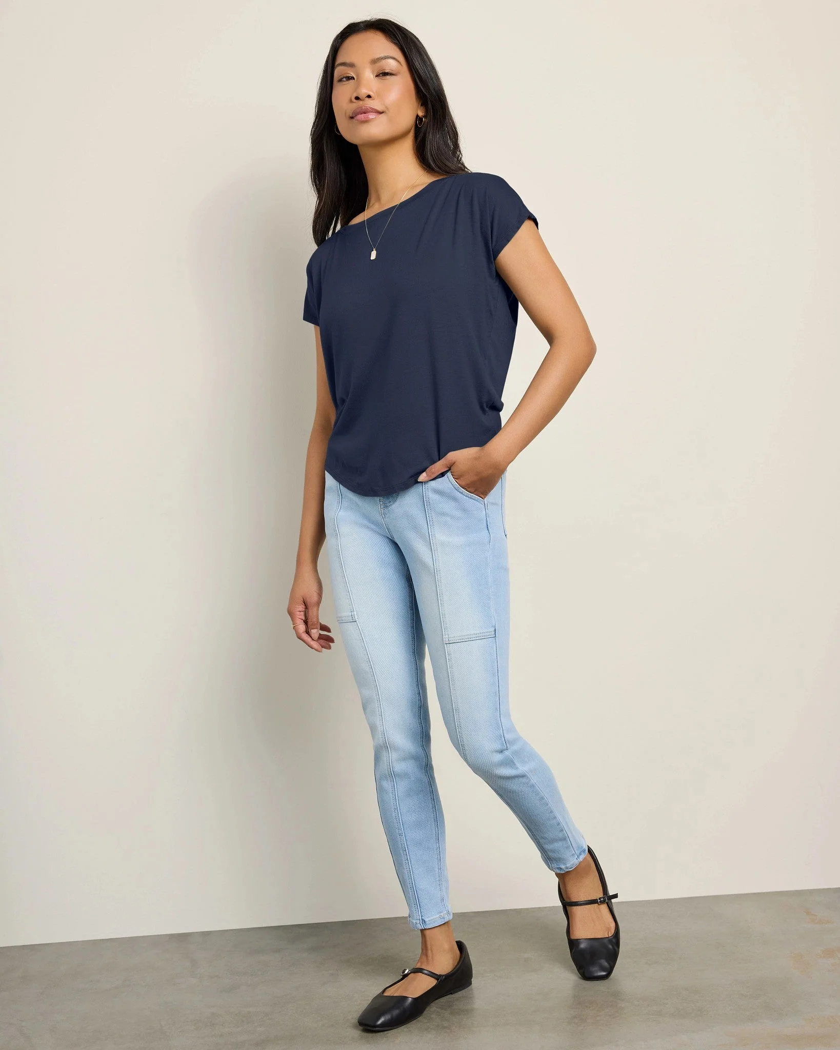 Edgewater Tee - Image 9