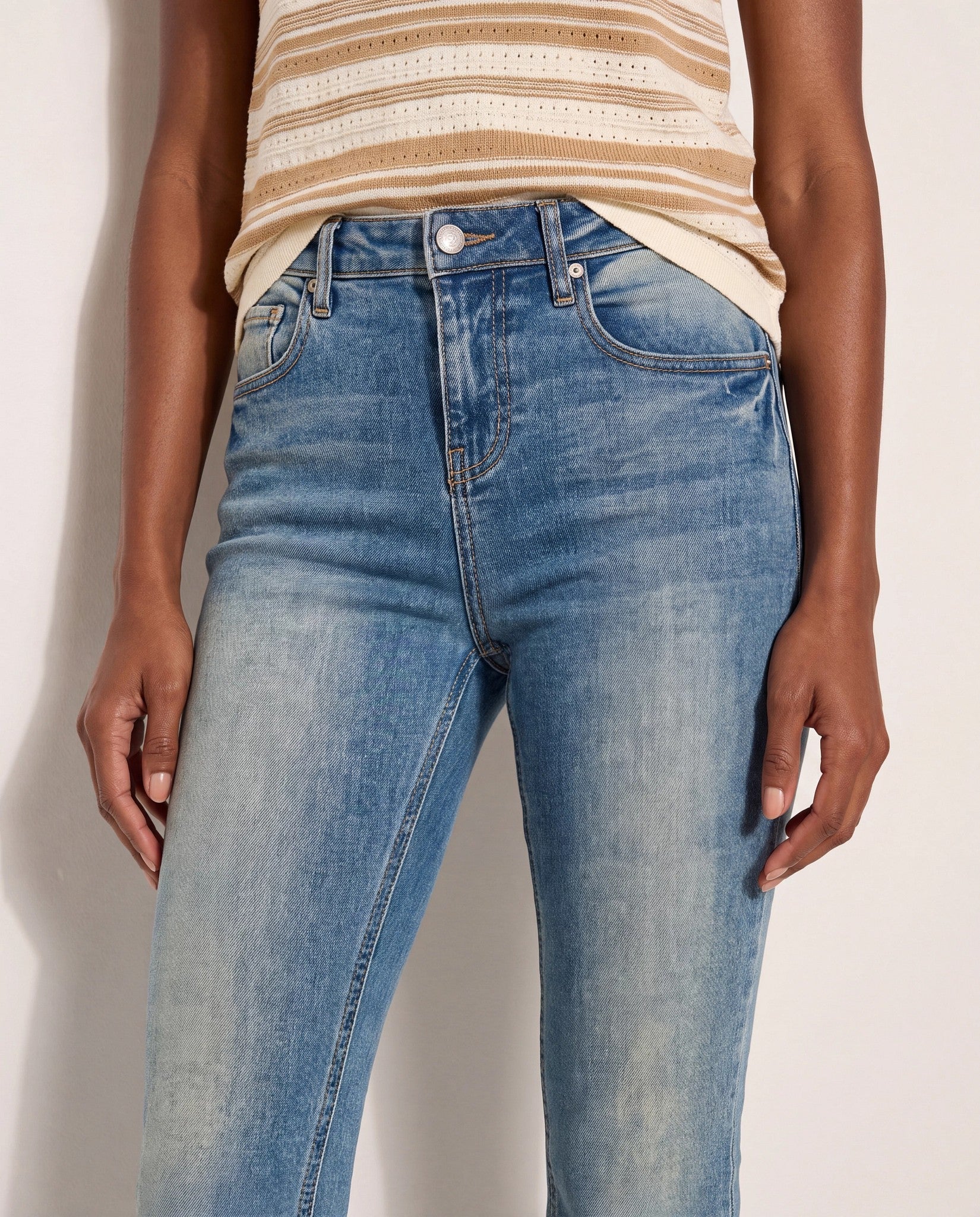 Mariah Jeans - Image 4