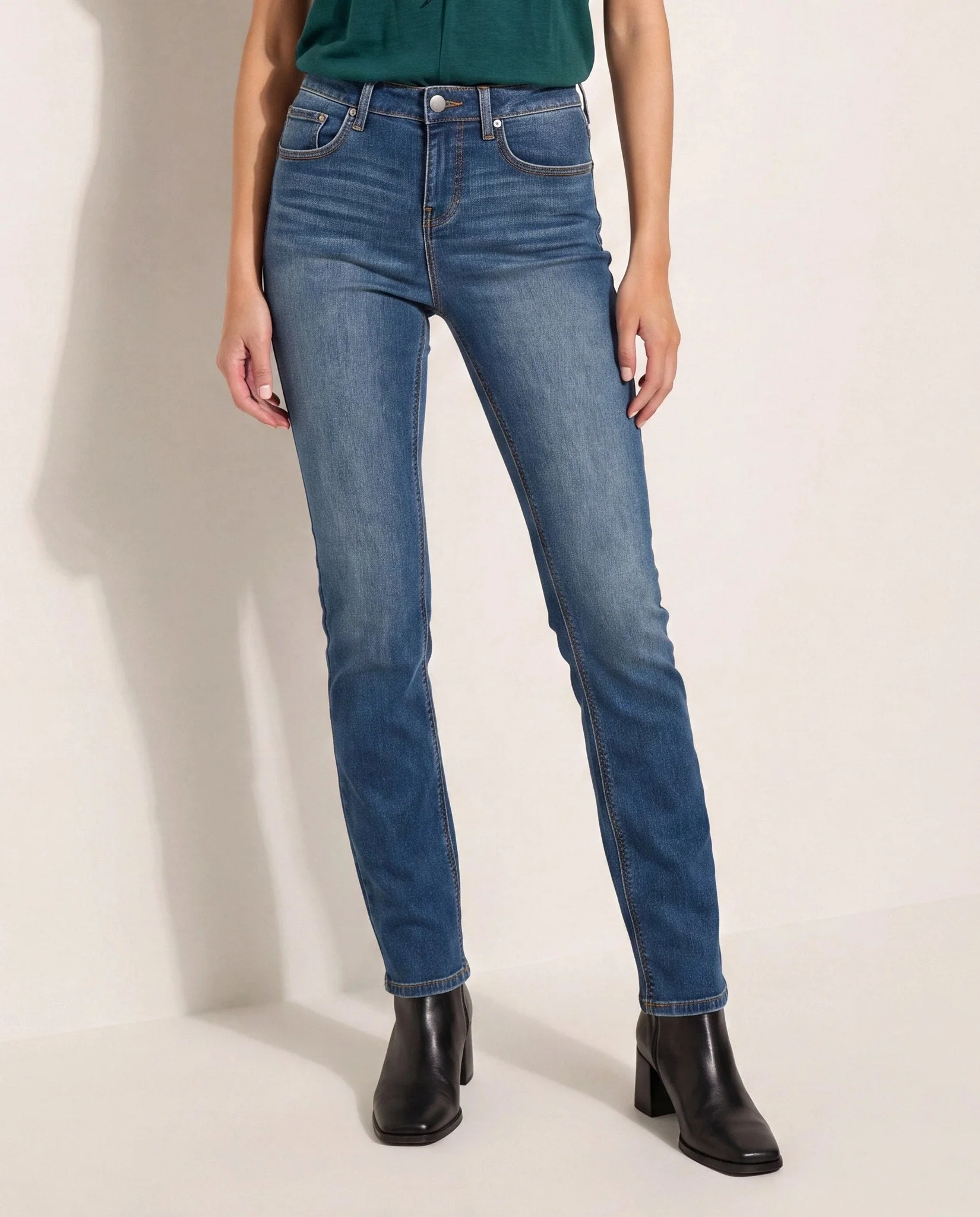 Mariah Jeans - Image 6