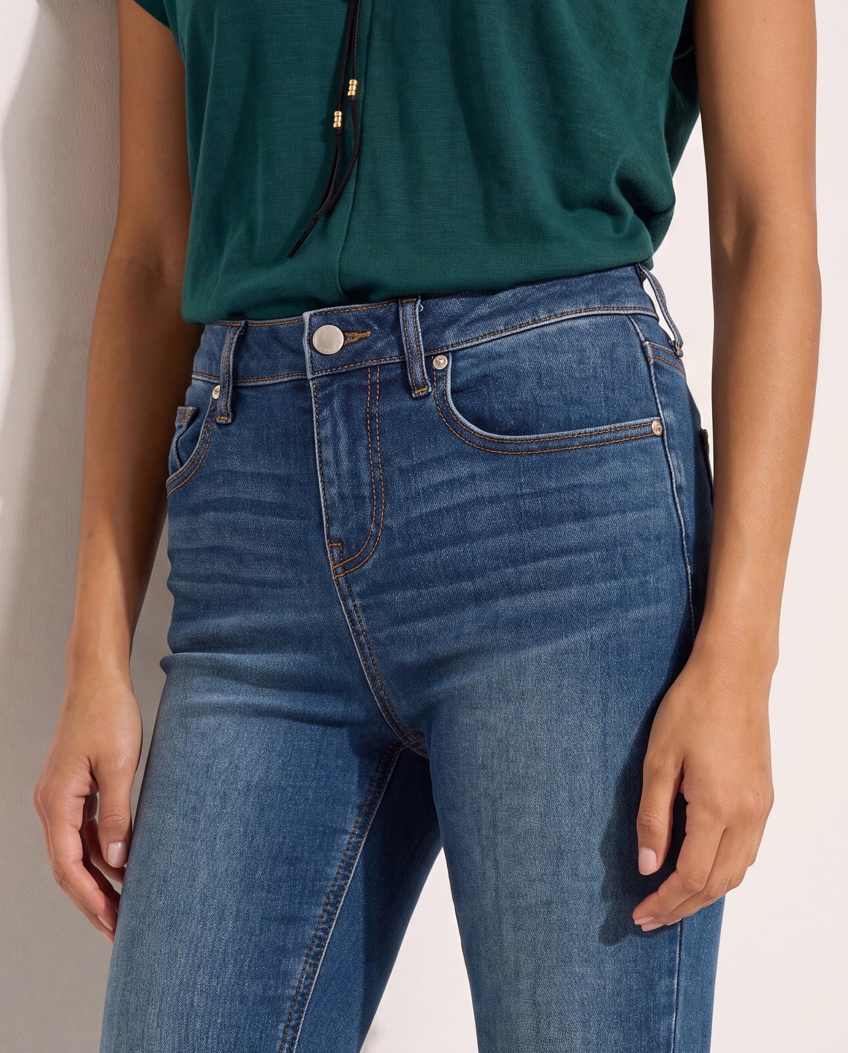 Mariah Jeans - Image 8