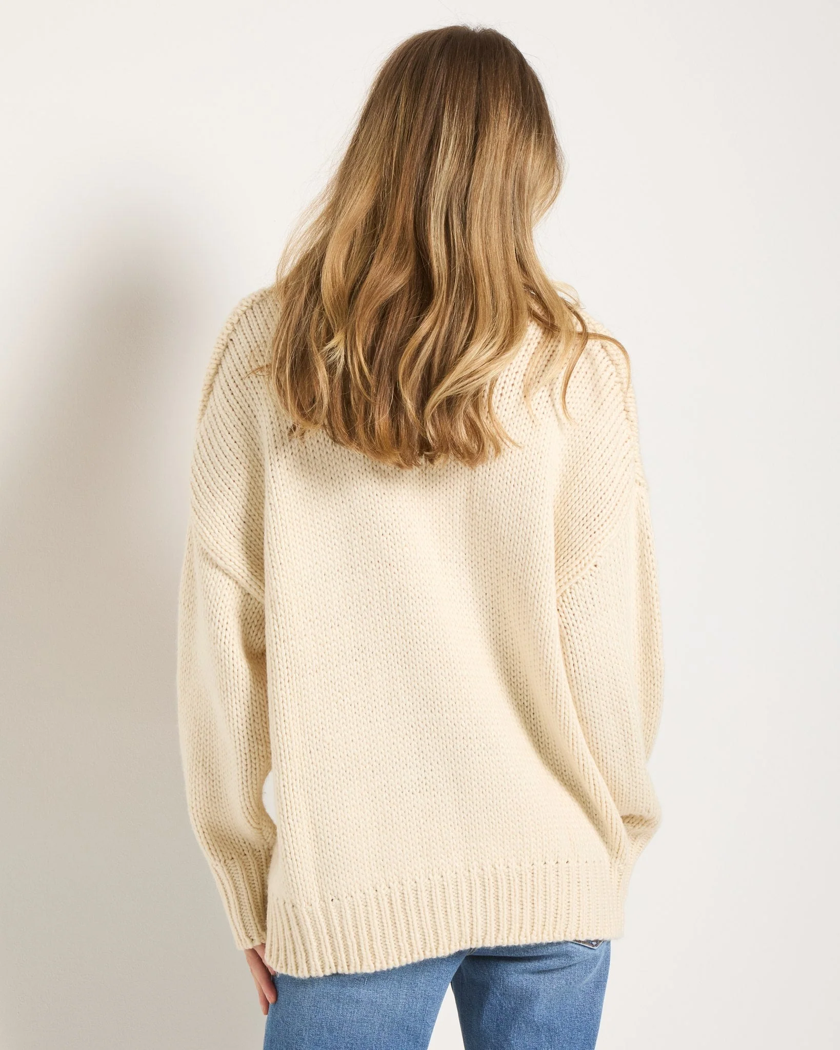 Amour Heart Crew Neck Sweater - Image 3