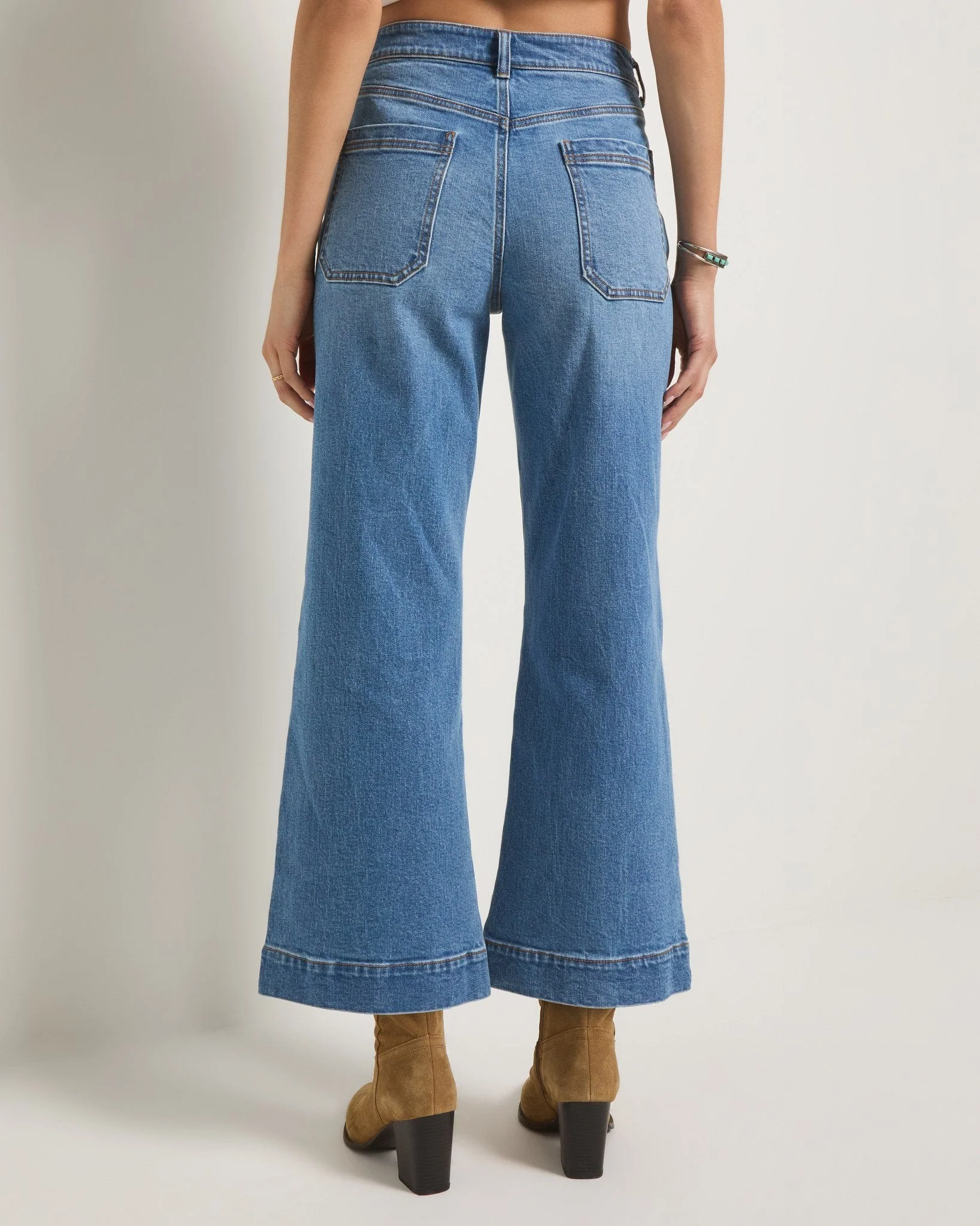 Caroline Jean - Image 3