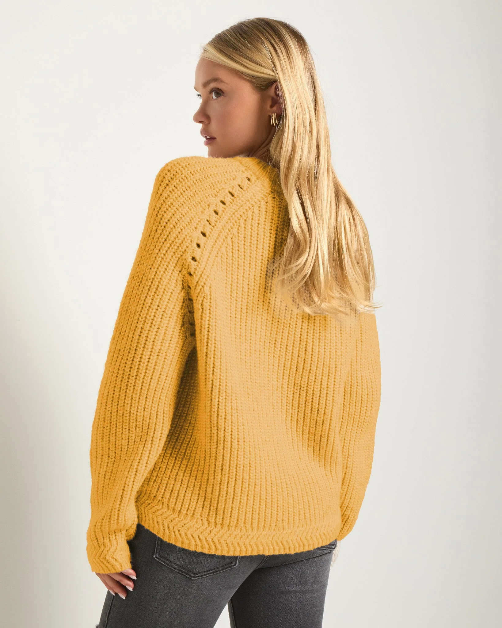 Fisherman Raglan Sweater - Image 2