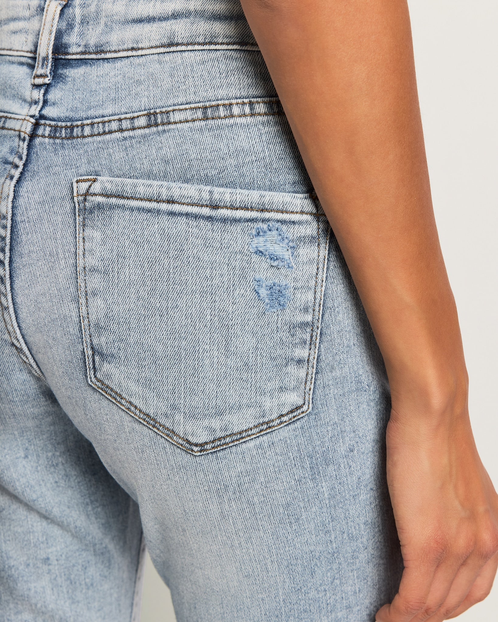 Mid Rise Cropped Side Slit Jeans - Image 5