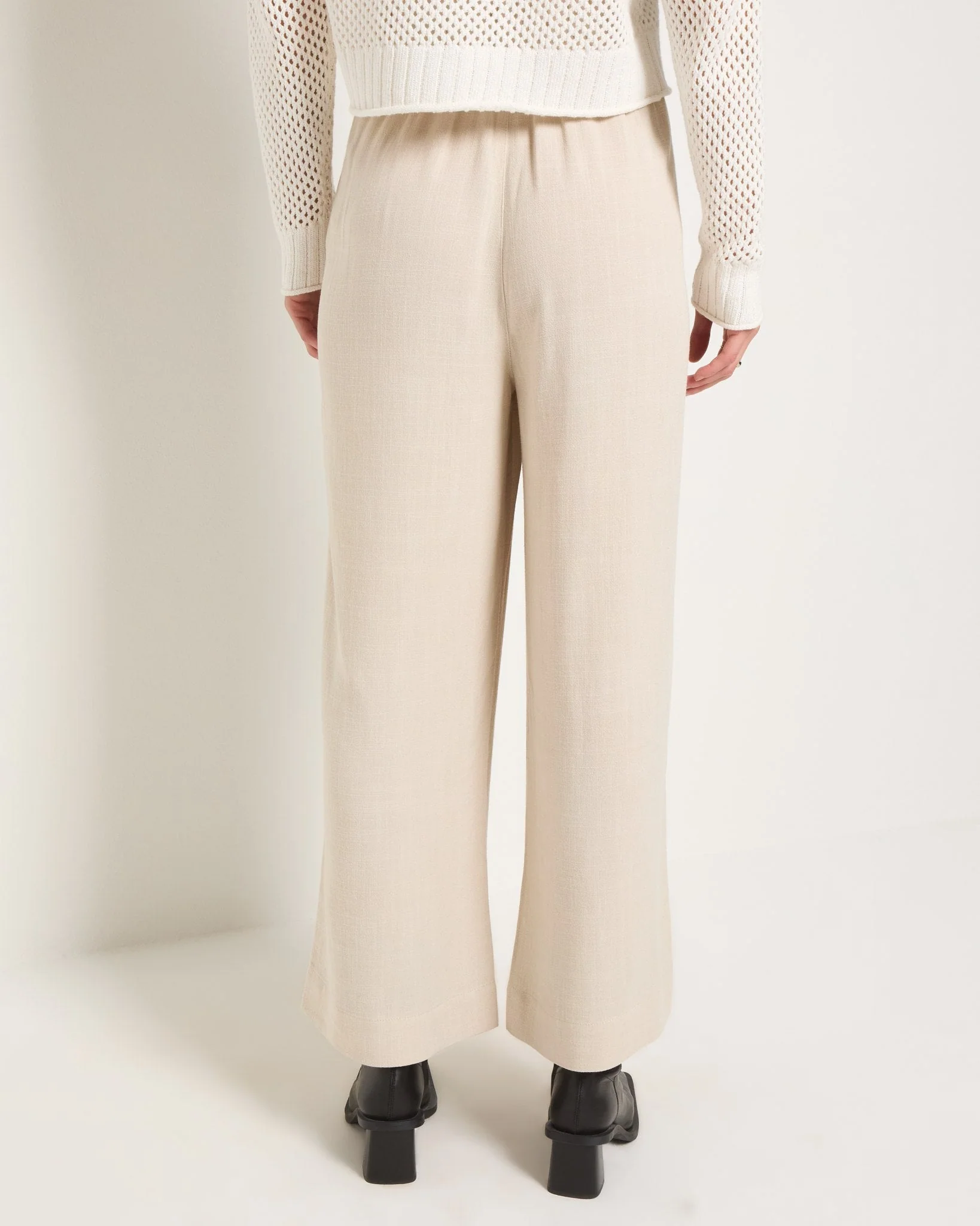 Palomar Linen Blend Crop Pant - Image 10