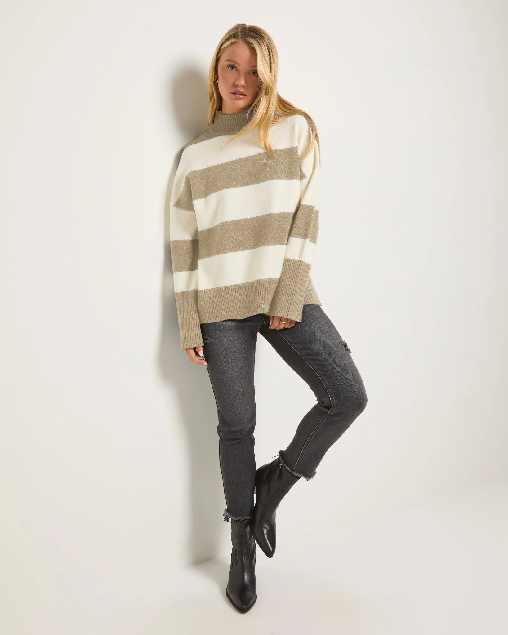 Port Sweater - Image 4