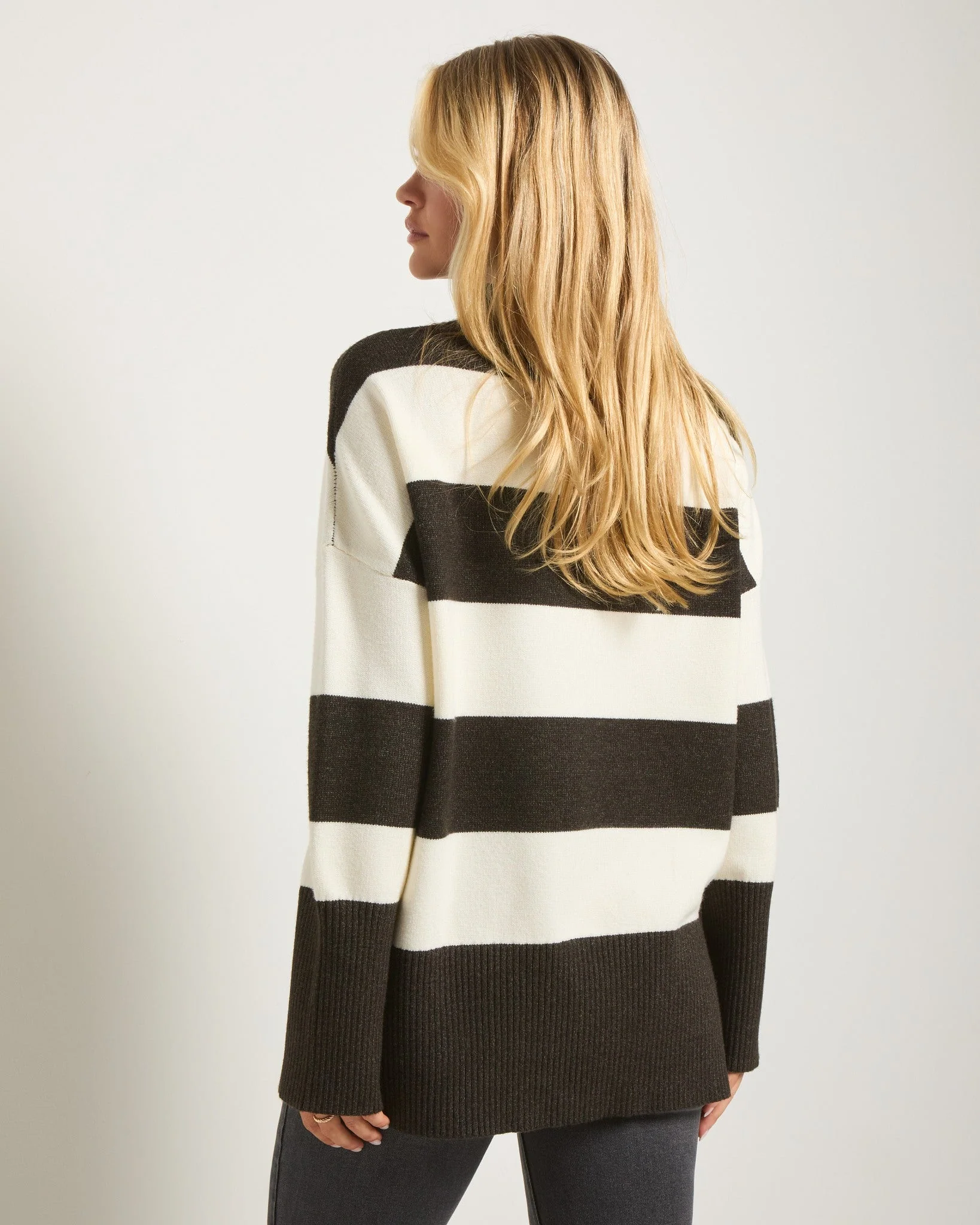 Port Sweater - Image 6