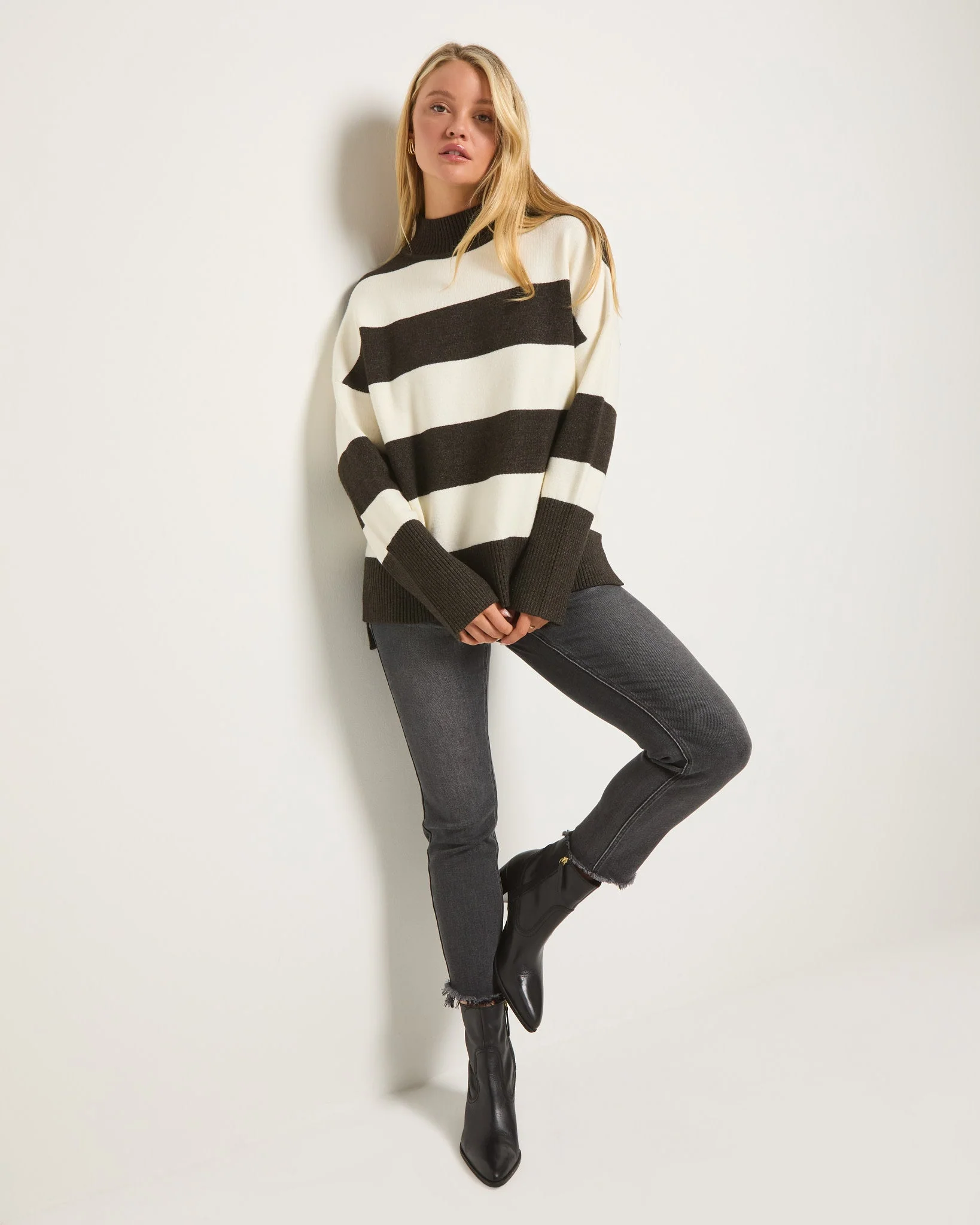 Port Sweater - Image 7