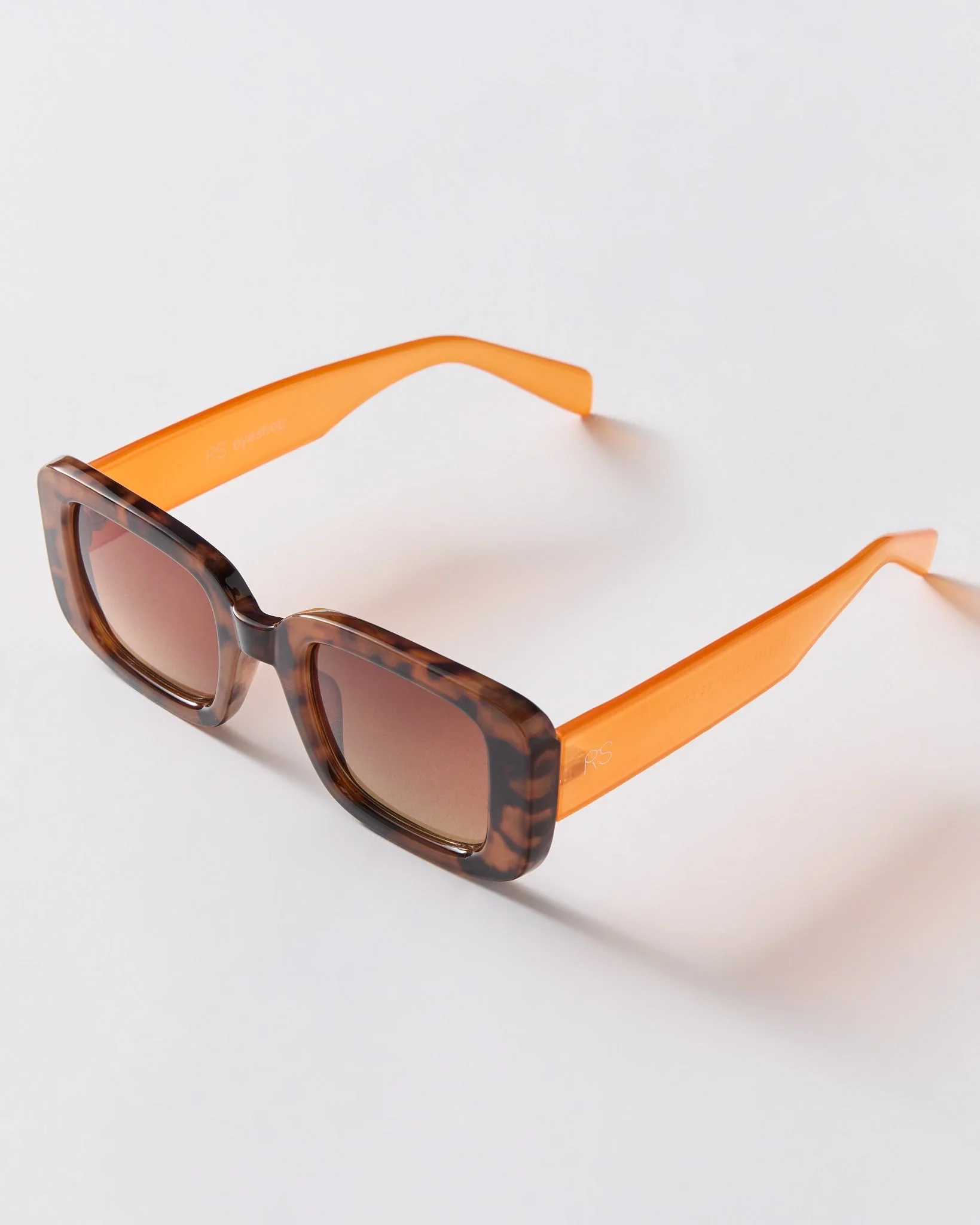 Rounded Rectangular Sunglasses