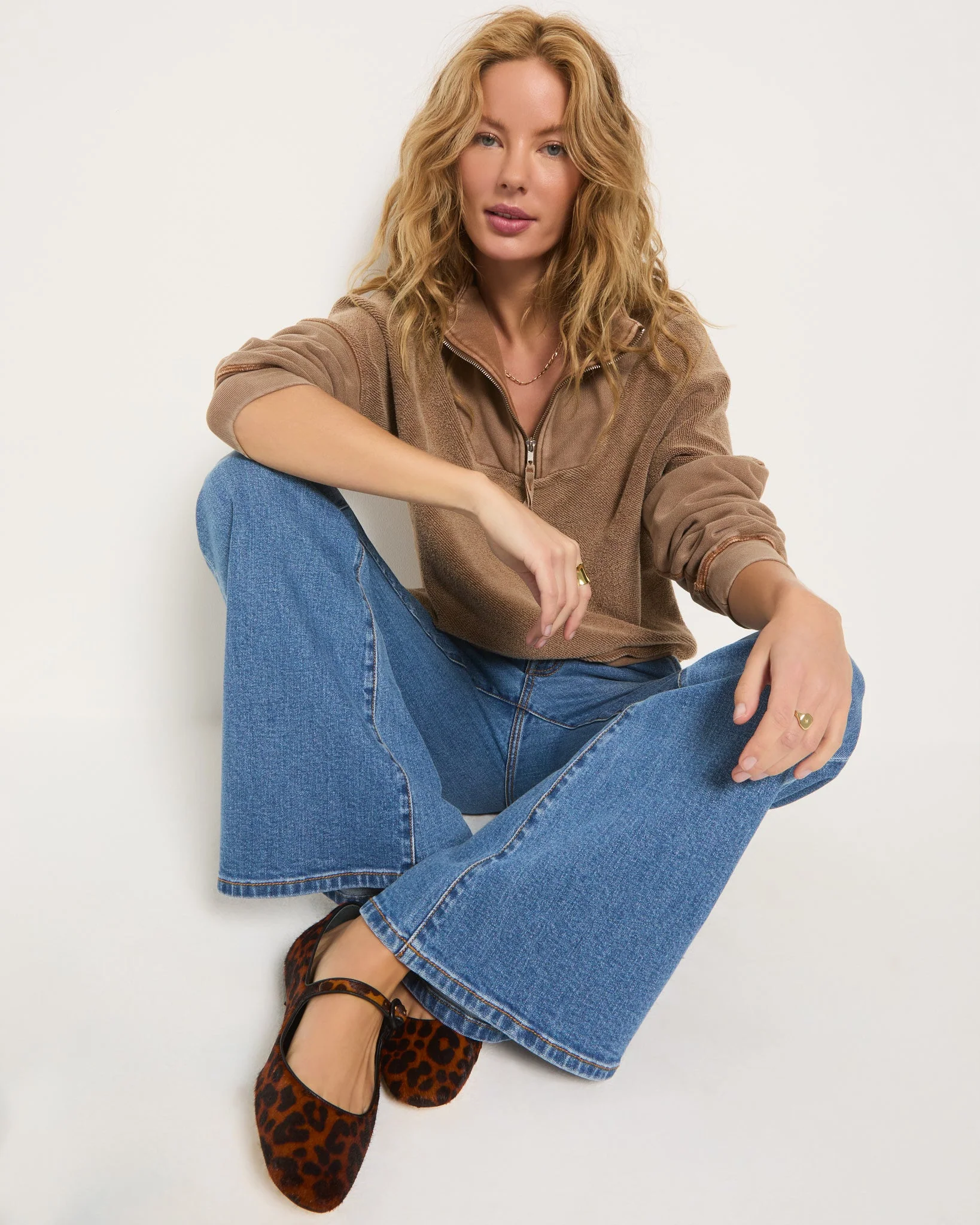 Terra Half Zip Sweatshirt - Image 7