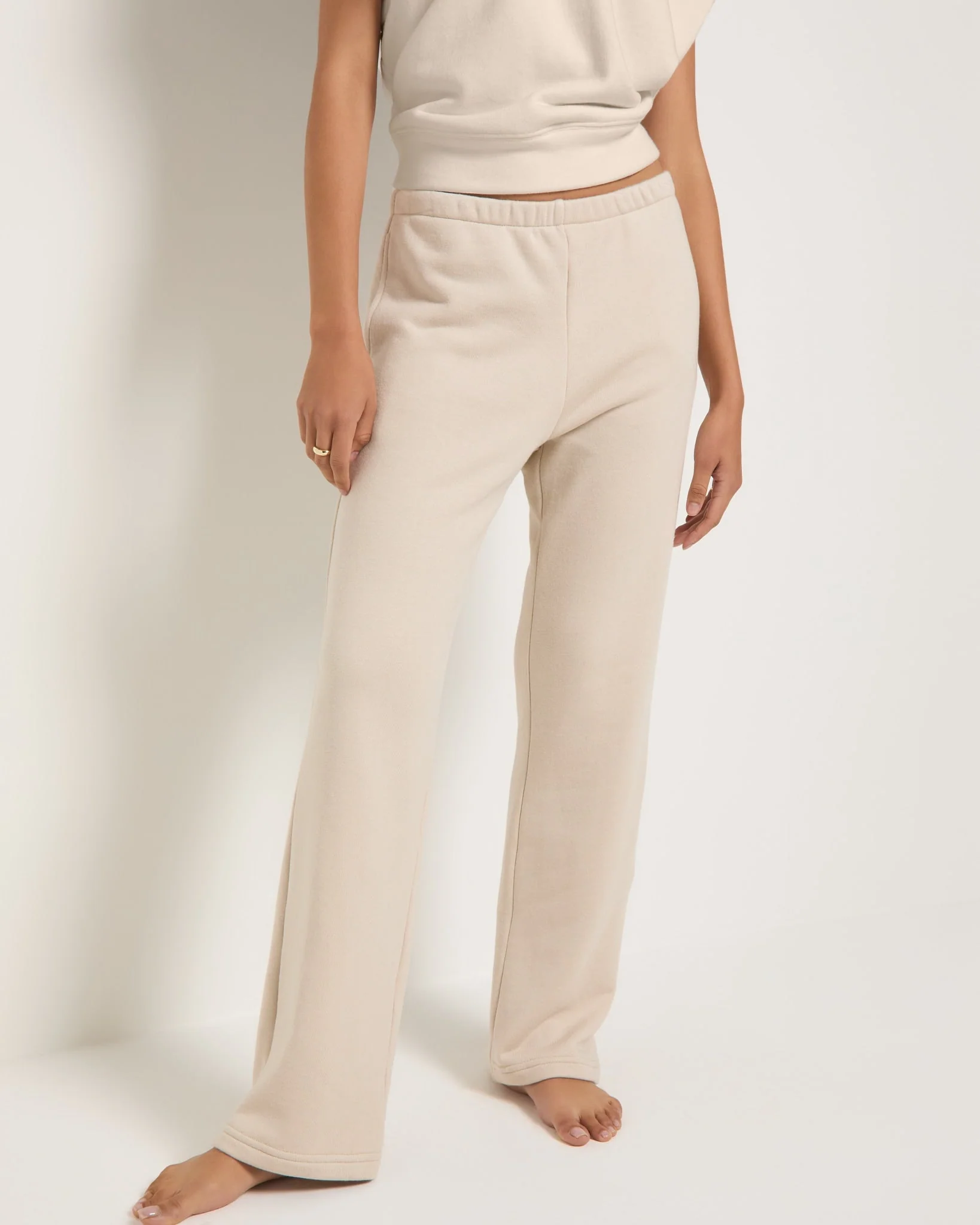 The Everything Sweatpant - Image 10