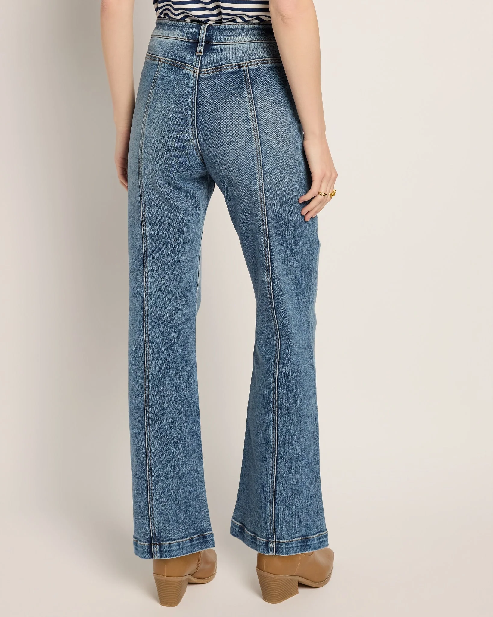 West Bootcut Jean - Image 11